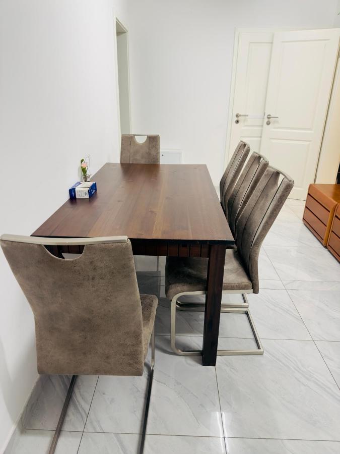 Fully Equipped Apartment 3 Rooms 5 Bed 함브루크 외부 사진